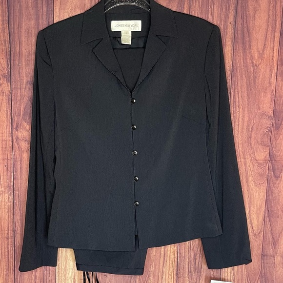 New York & Co. Full Suit Black - Picture 2 of 11